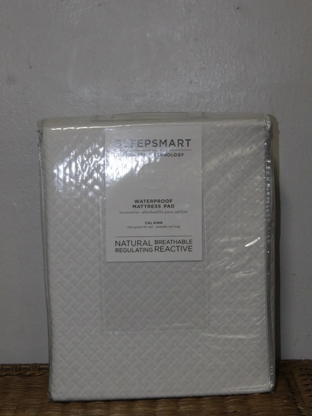 Pottrey Barn.  Sleepsmart Waterproof Mattress Pad. Cal King.